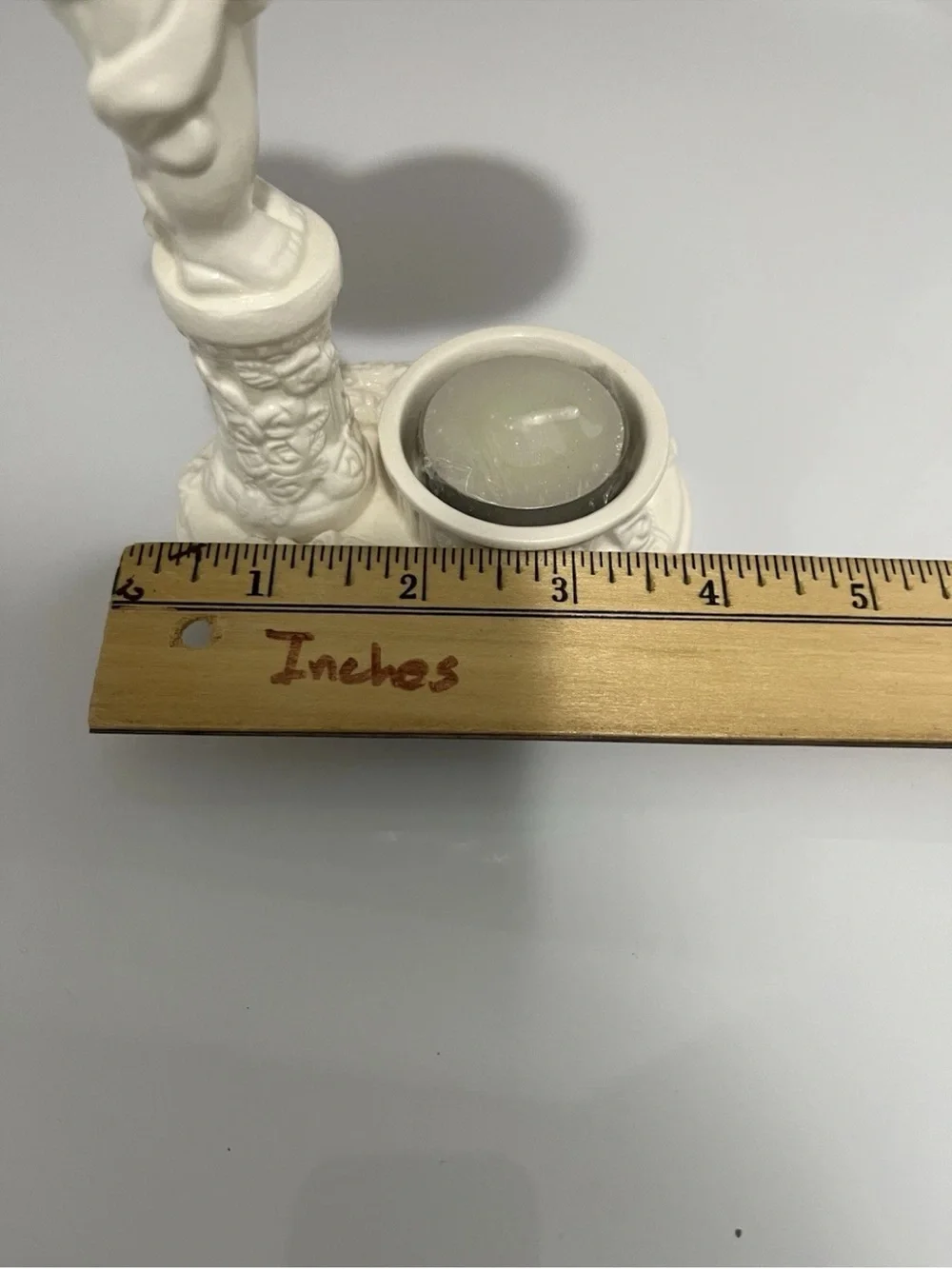 Vintage Avon 2001 Cherub Diffuser (w/ tea light candle and fragrance)